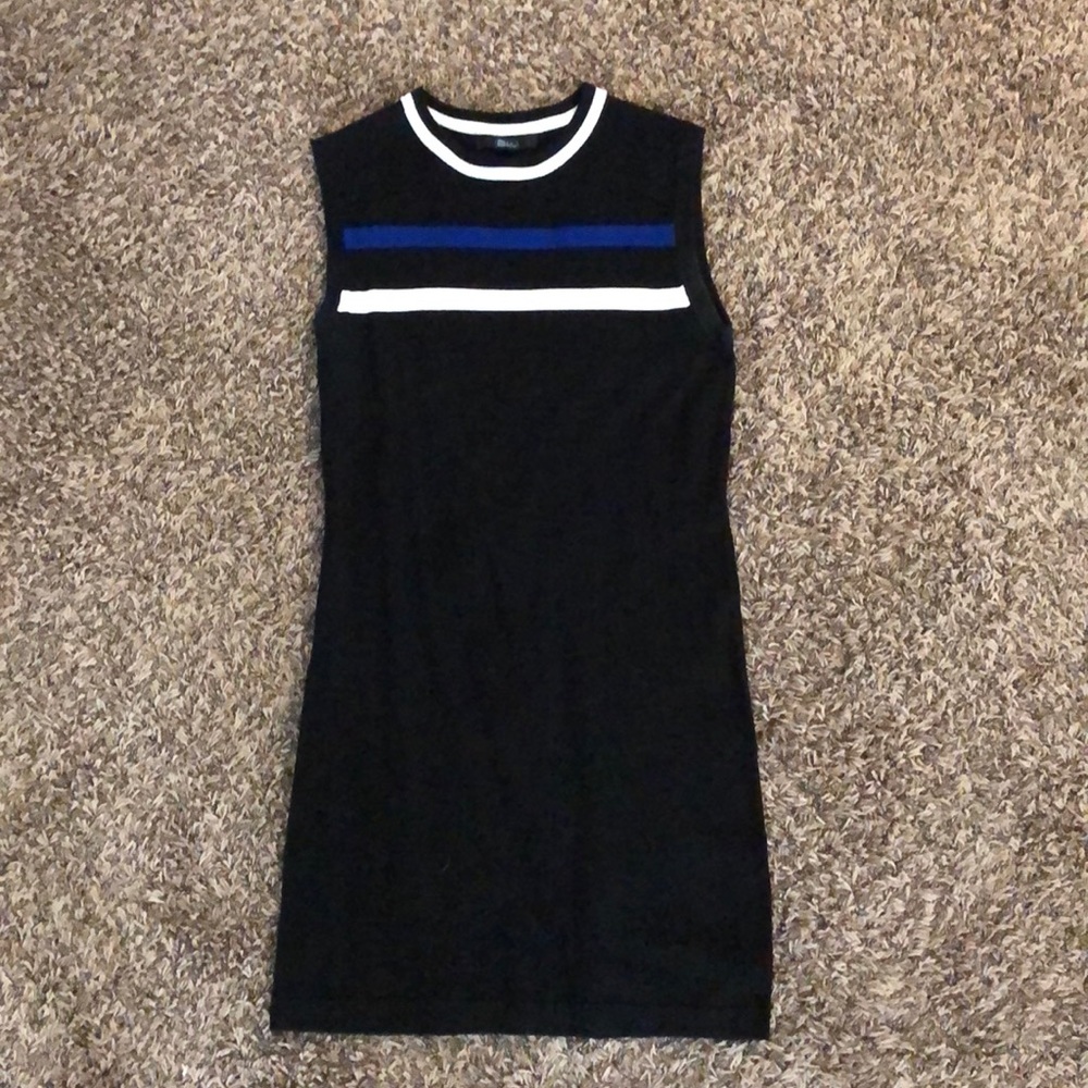 Sleeveless mini sweater dress